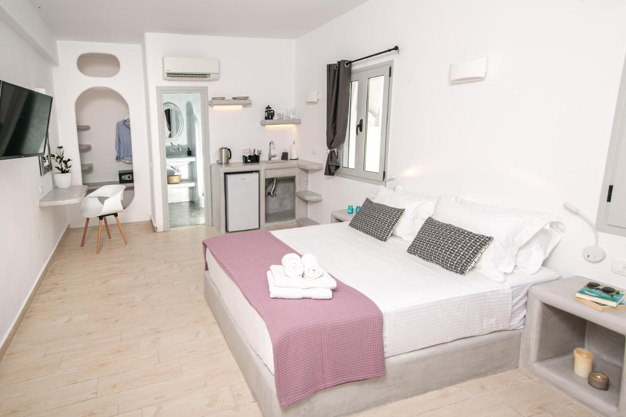 Sensia Luxury Apartment With Hot Tub Oia  Esterno foto