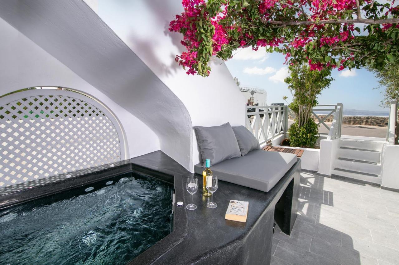 Sensia Luxury Apartment With Hot Tub Oia  Esterno foto